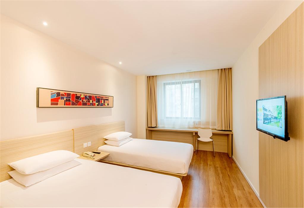 Hanting Hotel Ningbo Railway Station Exterior photo