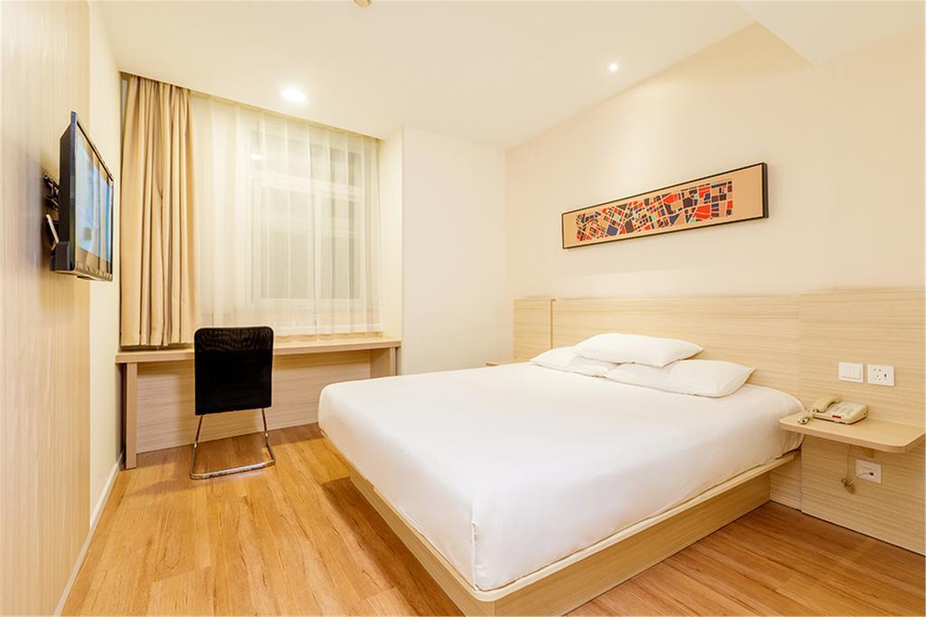 Hanting Hotel Ningbo Railway Station Exterior photo